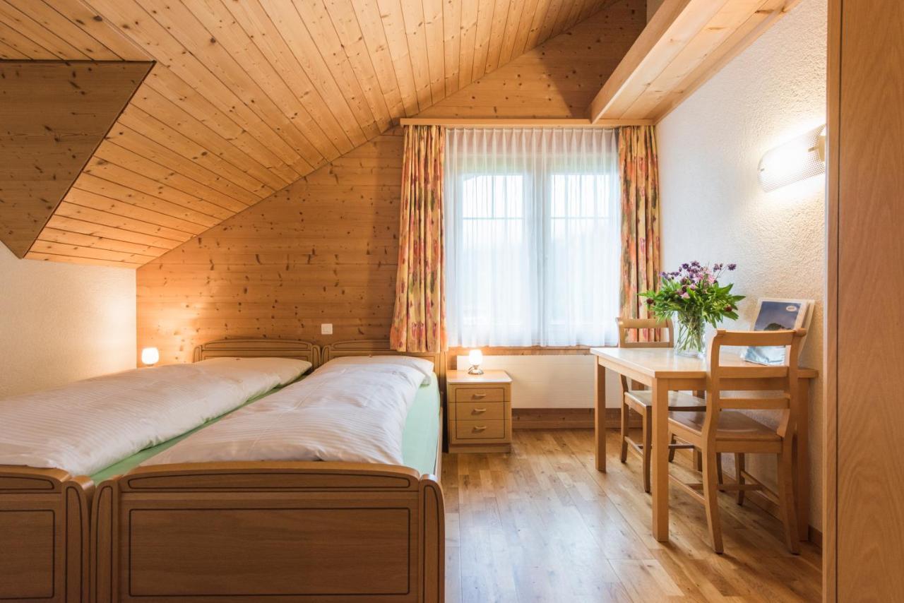 Hotel Alpenrose Beim Ballenberg Hofstetten bei Brienz Экстерьер фото